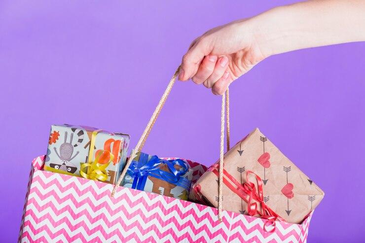Saco Plástico com Lacre: A Embalagem Perfeita para Preservar e Organizar Seus Produtos